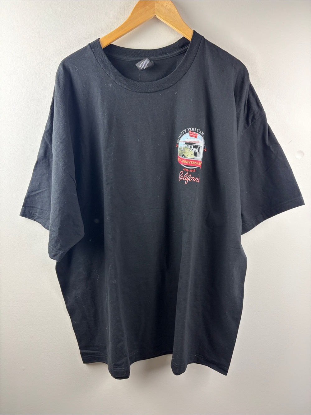 In N Out Burger Black Graphic Short Sleeve Men’s T‑Shirt - California